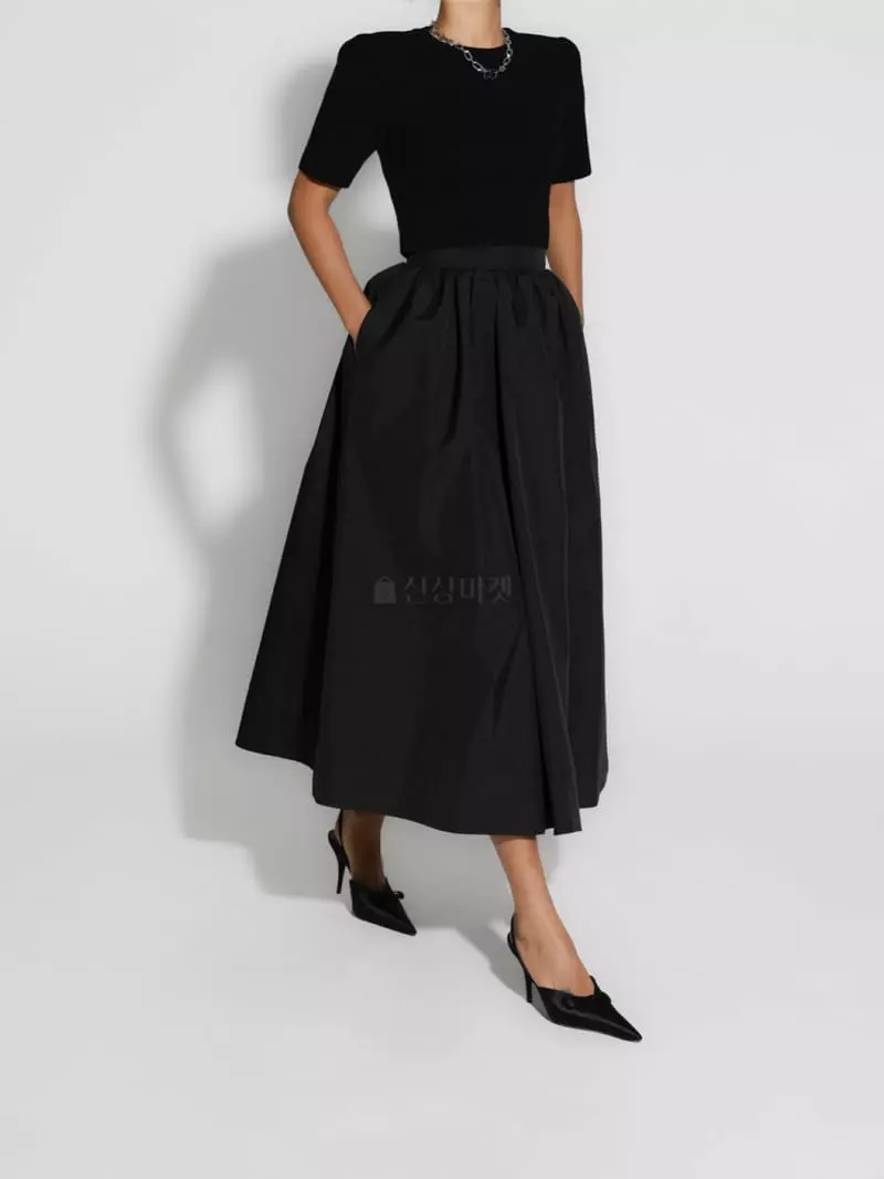 Paper Moon - Korean Women Fashion - #womensfashion - Romantic Plare Skirt