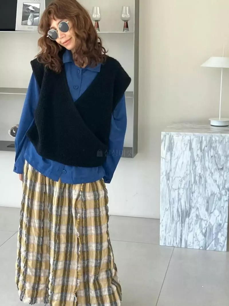 Paris Match - Korean Women Fashion - #restrostyle - Mild Suede Shirt
