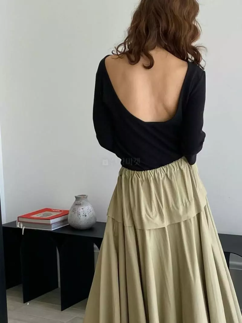 Paris Match - Korean Women Fashion - #womensfashion - Half Back Point Span Tee - 2