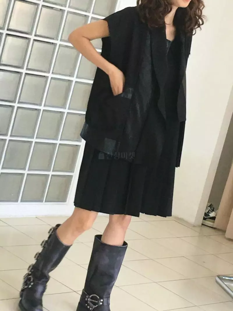 Paris Match - Korean Women Fashion - #womensfashion - Leather Mix Vest - 5