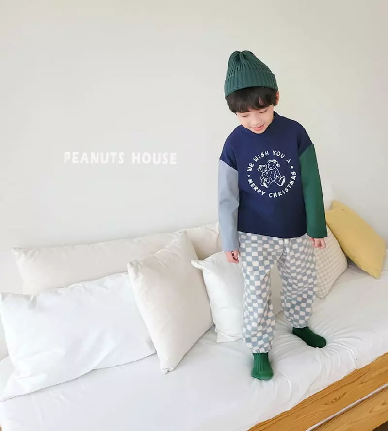 Peanuts - Korean Children Fashion - #littlefashionista - Merry Bear Tee