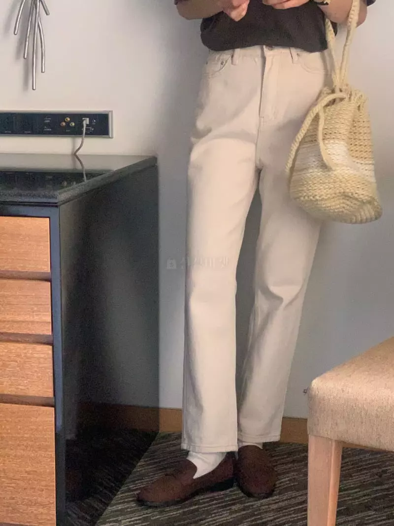 Plat - Korean Women Fashion - #womensfashion - Cream Pants - 4