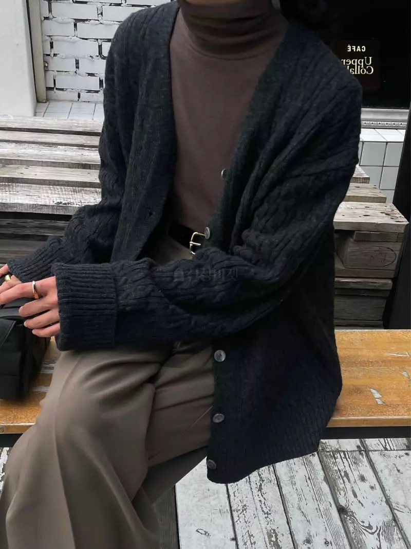 Plat - Korean Women Fashion - #momslook - Twist Cardigan - 3