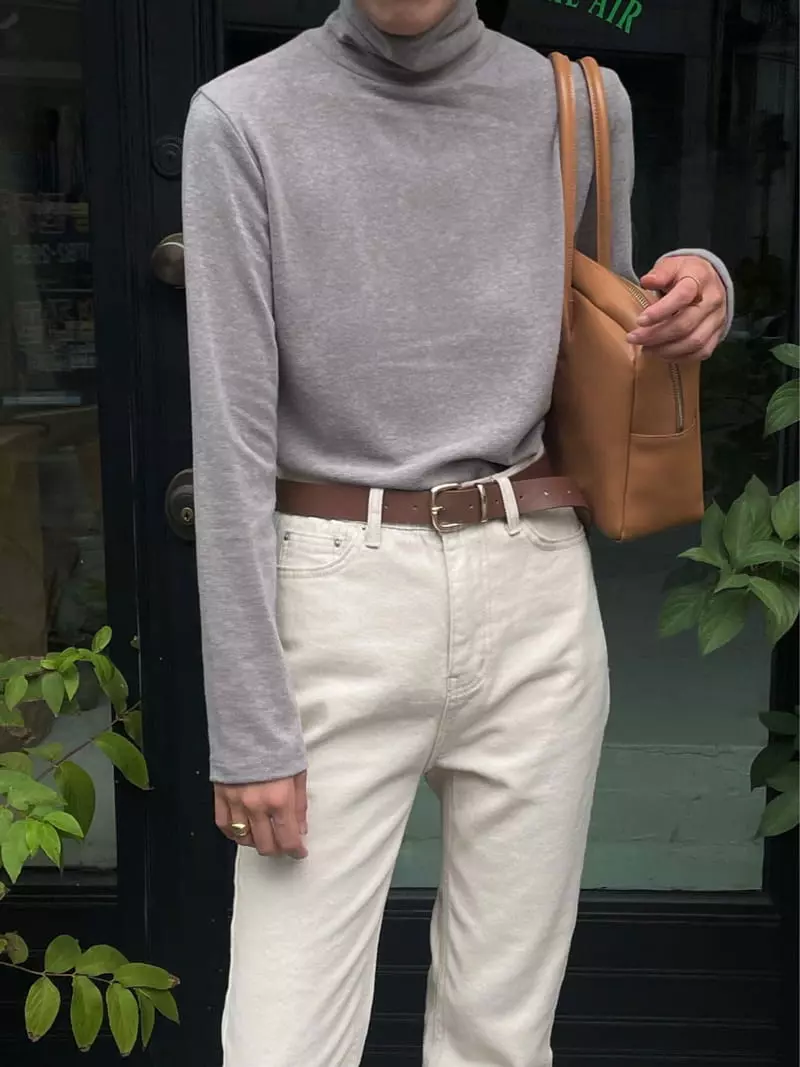 Plat - Korean Women Fashion - #momslook - Angora Turtleneck Tee - 3