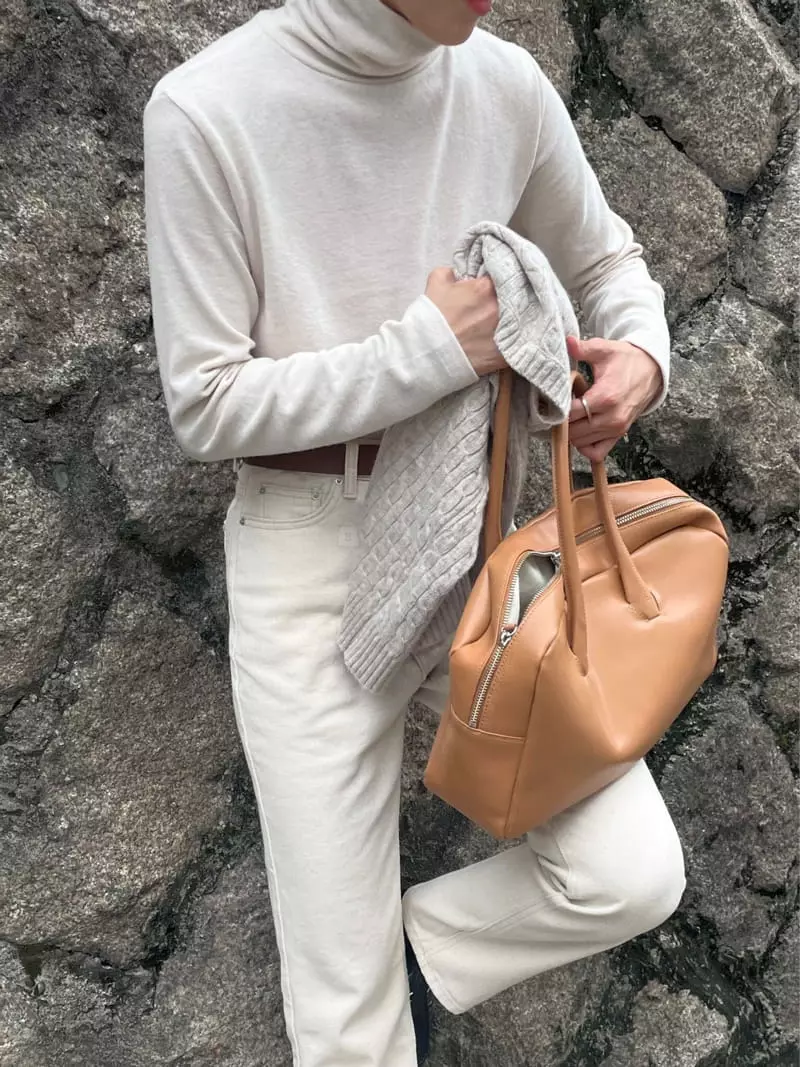 Plat - Korean Women Fashion - #momslook - Angora Turtleneck Tee - 7