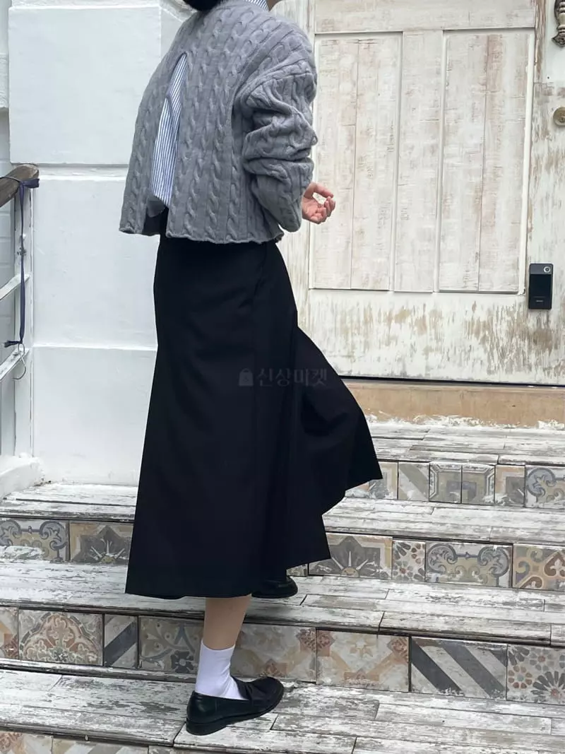 Plat - Korean Women Fashion - #shopsmall - Mue Twist Knit Tee - 11