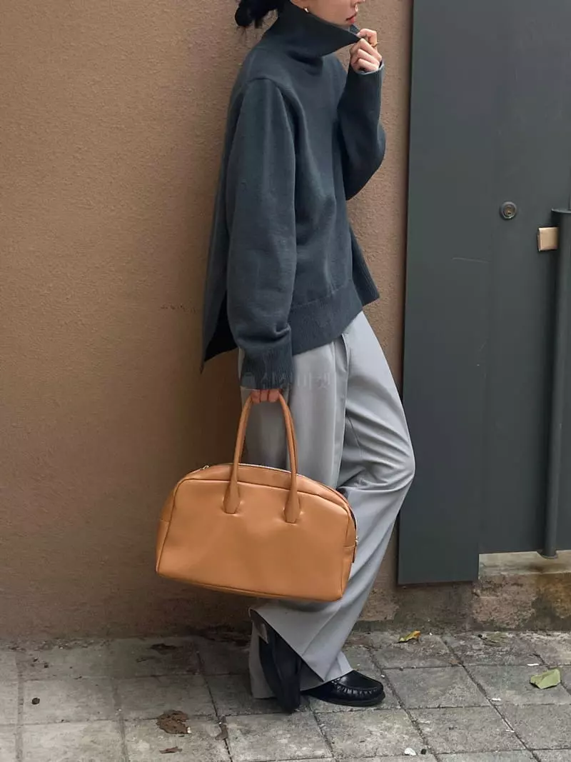 Plat - Korean Women Fashion - #womensfashion - Slit Tee - 8
