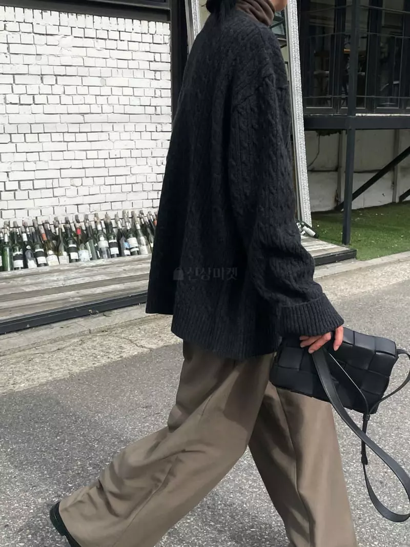 Plat - Korean Women Fashion - #momslook - Twist Cardigan - 4