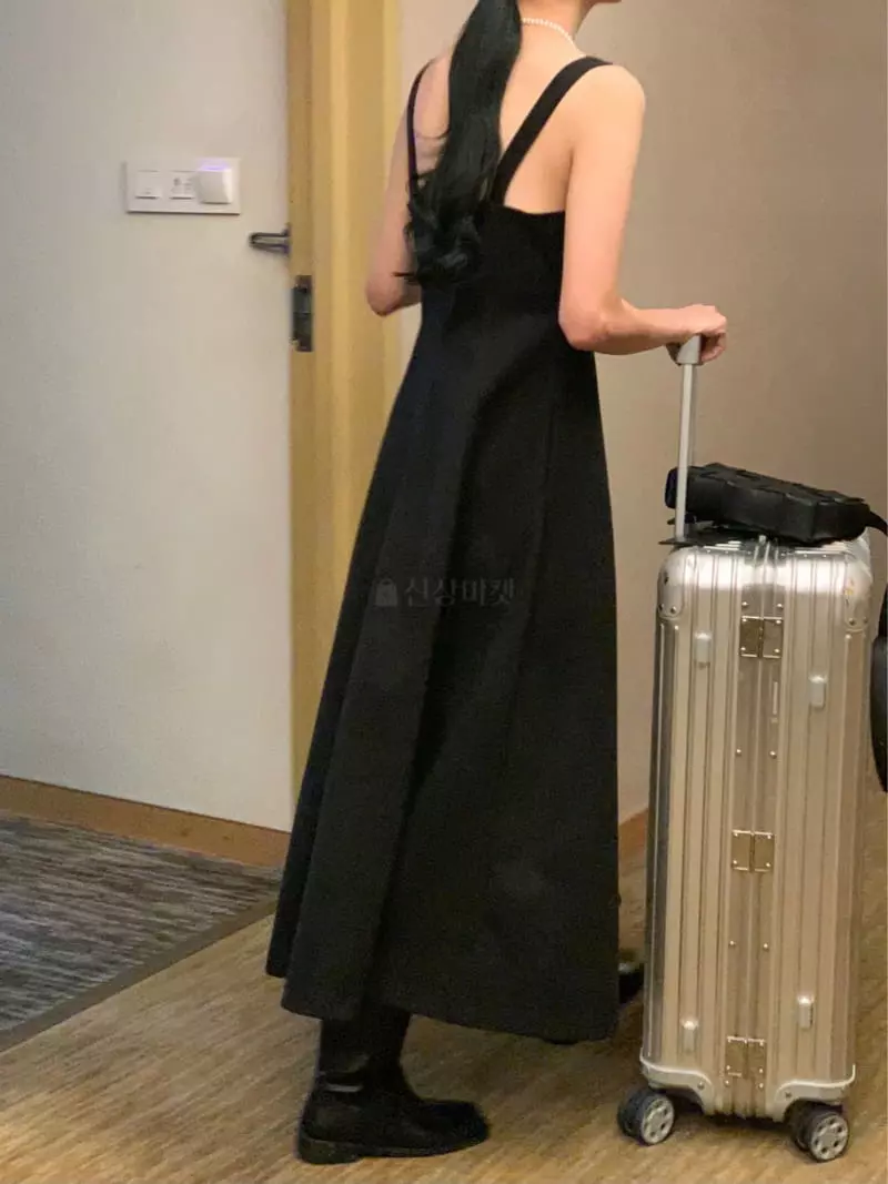Plat - Korean Women Fashion - #womensfashion - Jolly Whole One-piece - 3
