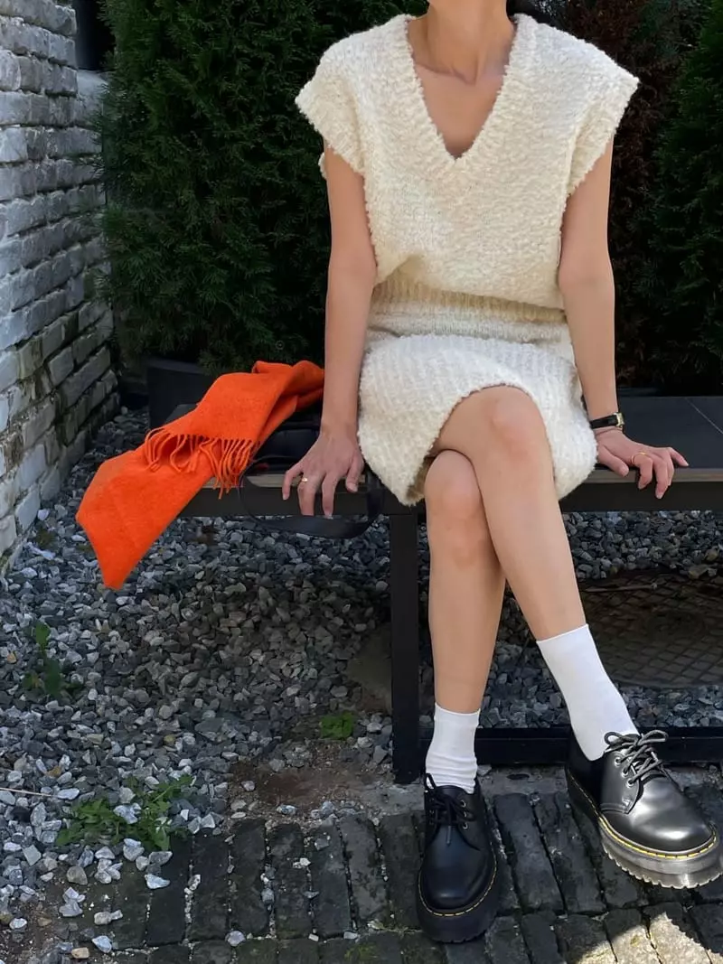 Plat - Korean Women Fashion - #momslook - Alpaca Skirt - 4