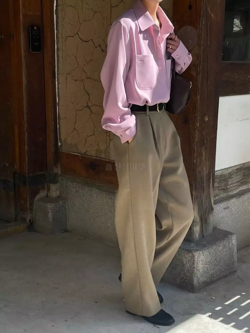 Plat - Korean Women Fashion - #momslook - Low Pocket Blouse - 4