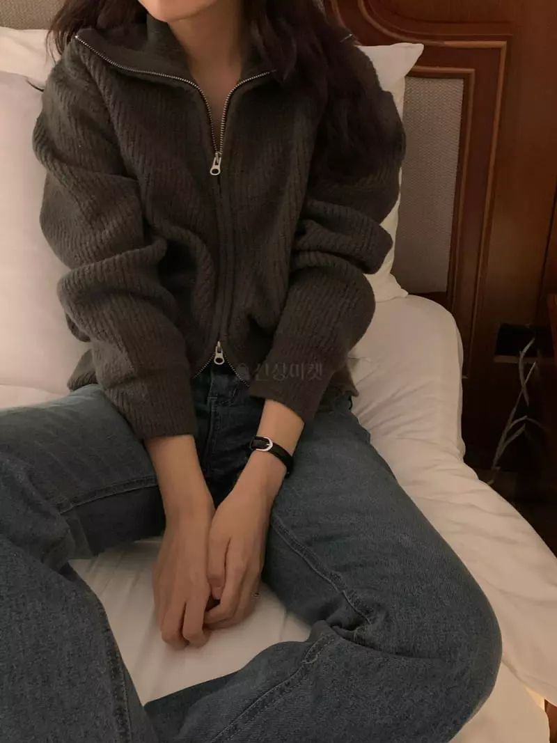 Renouveau - Korean Women Fashion - #momslook - Bookle Zip-up Knit Tee