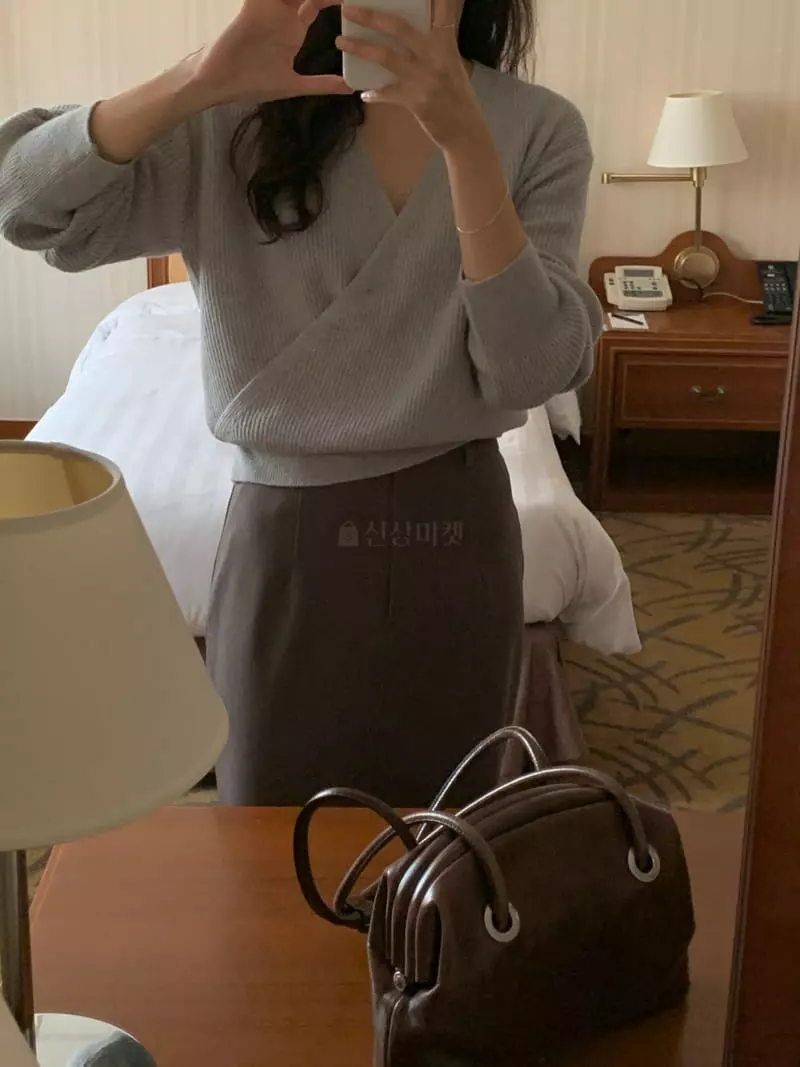 Renouveau - Korean Women Fashion - #momslook - Rib Wrap Knit Tee - 5