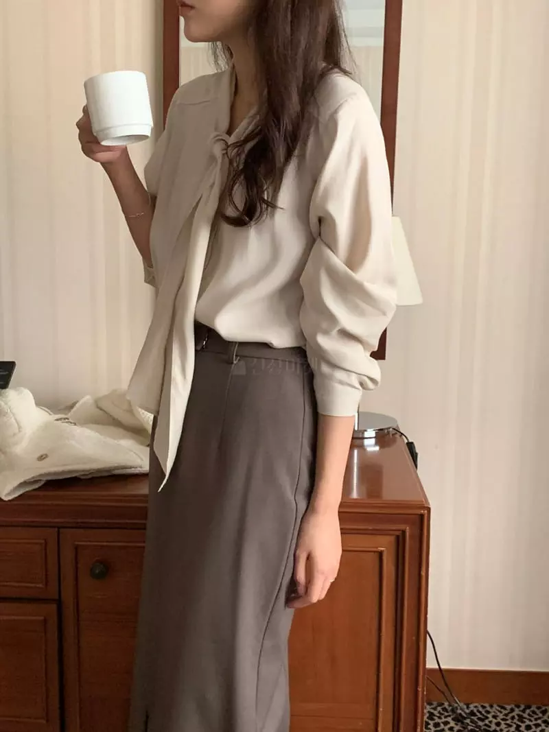 Renouveau - Korean Women Fashion - #momslook - Scarf Blouse - 10