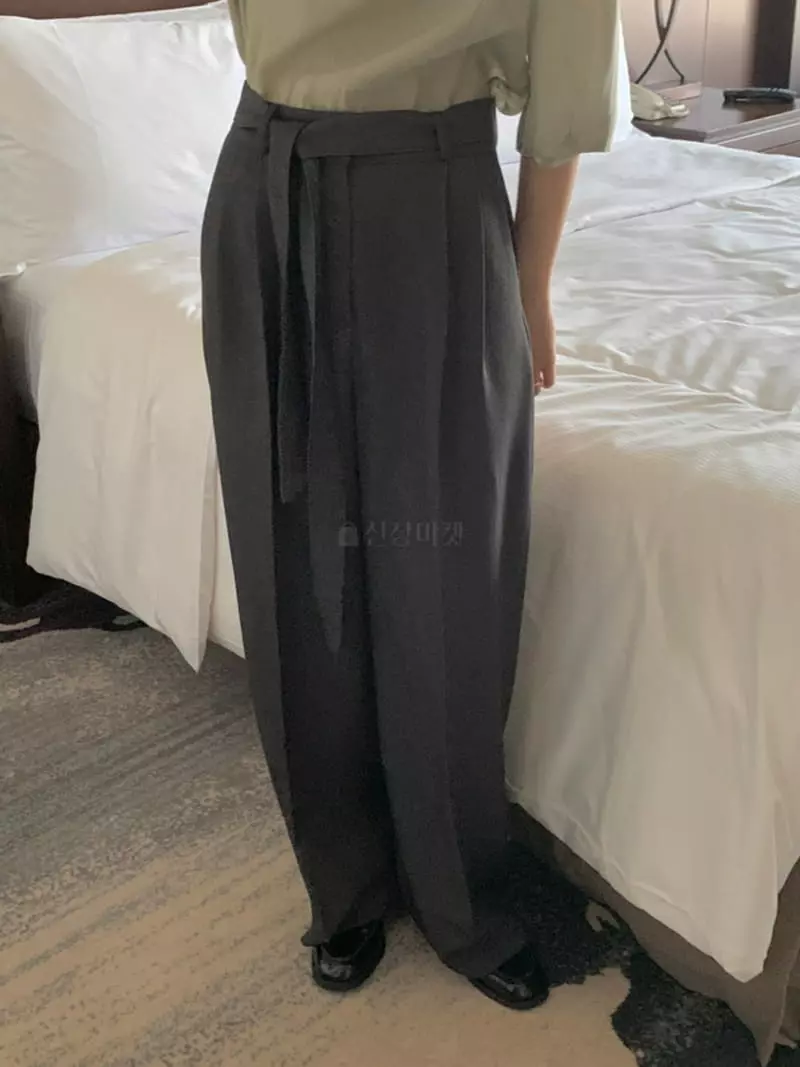 Renouveau - Korean Women Fashion - #momslook - Belt Pants - 8
