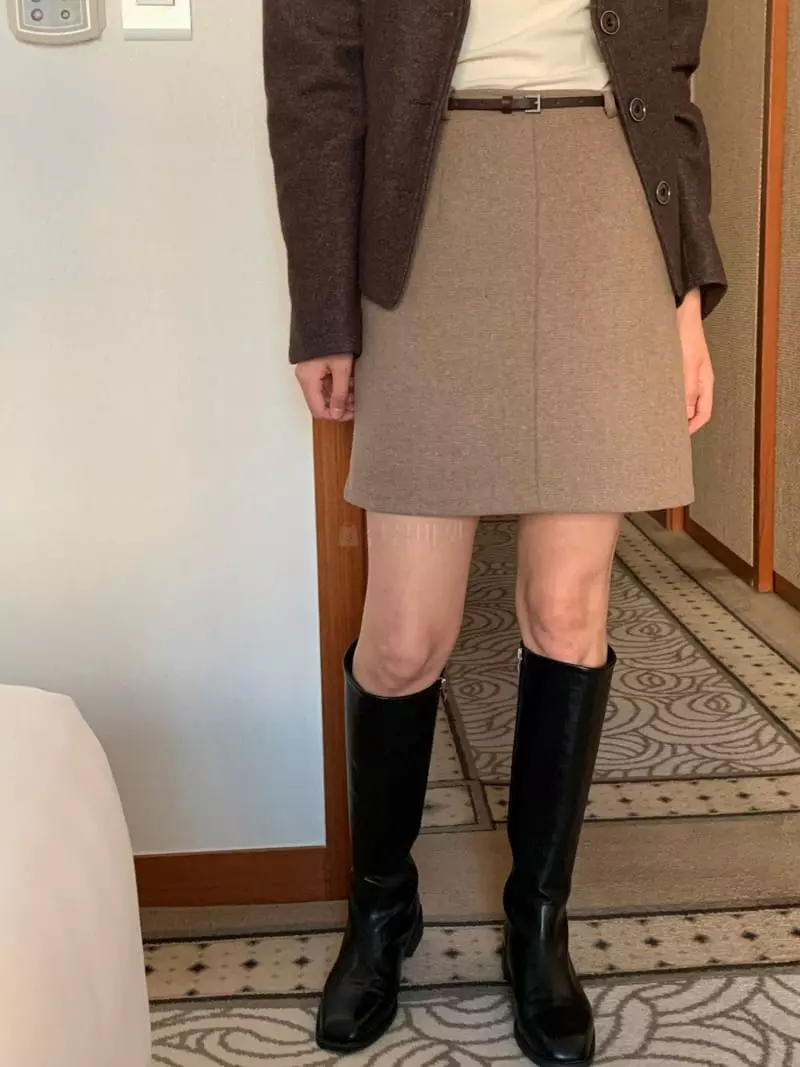 Renouveau - Korean Women Fashion - #momslook - Pocket Skirt - 12