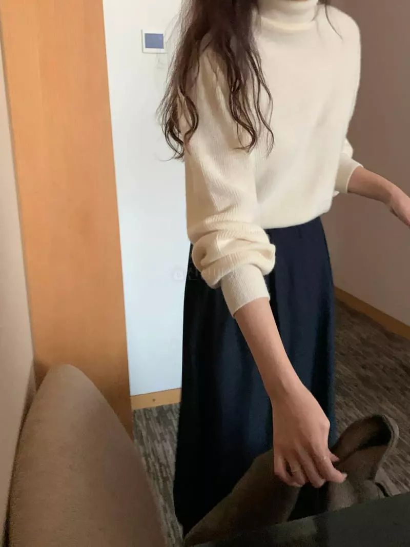 Renouveau - Korean Women Fashion - #shopsmall - Cash Turtleneck Puff Knit Tee - 2