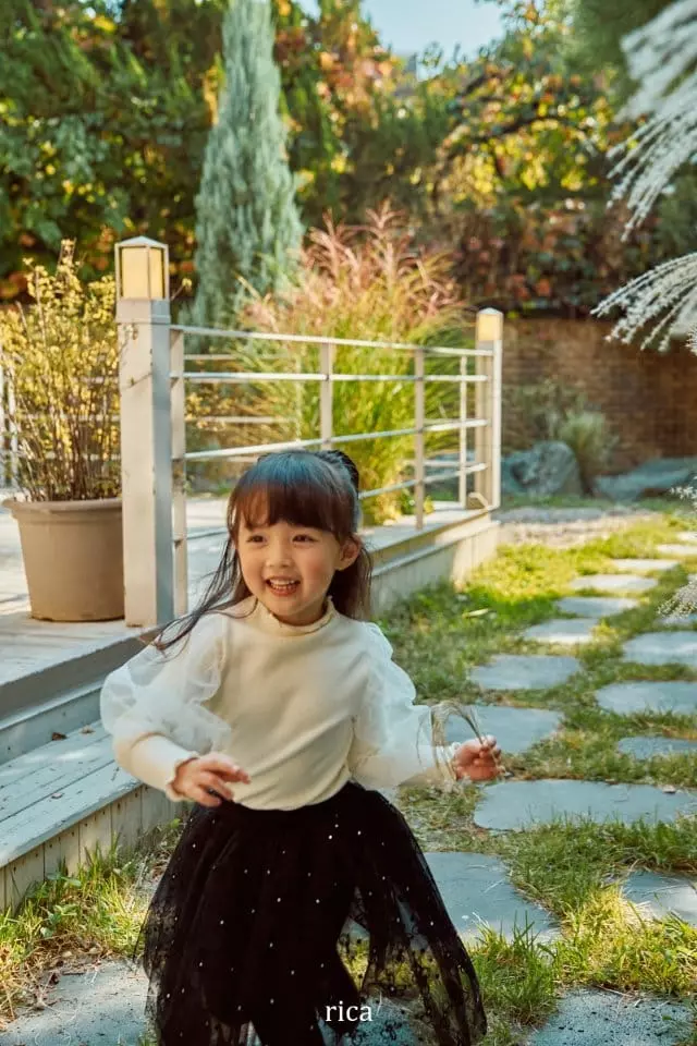 Rica - Korean Children Fashion - #prettylittlegirls - Cream Burn Tee