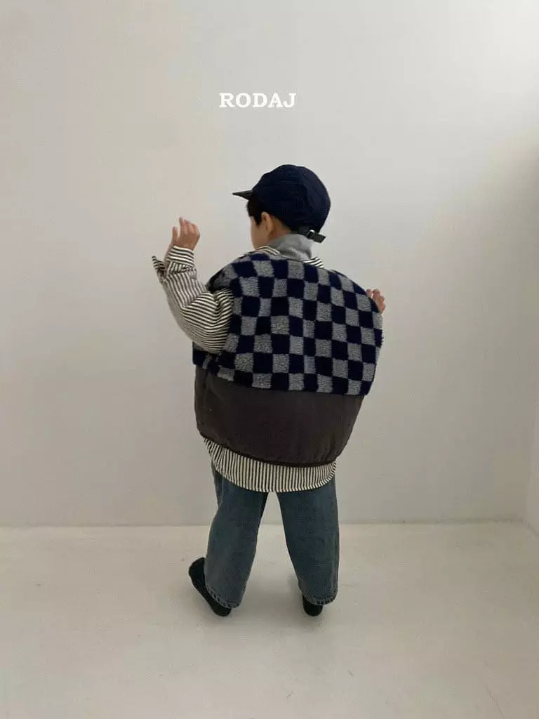 Roda J - Korean Children Fashion - #littlefashionista - Puppy Dumble Vest - 3
