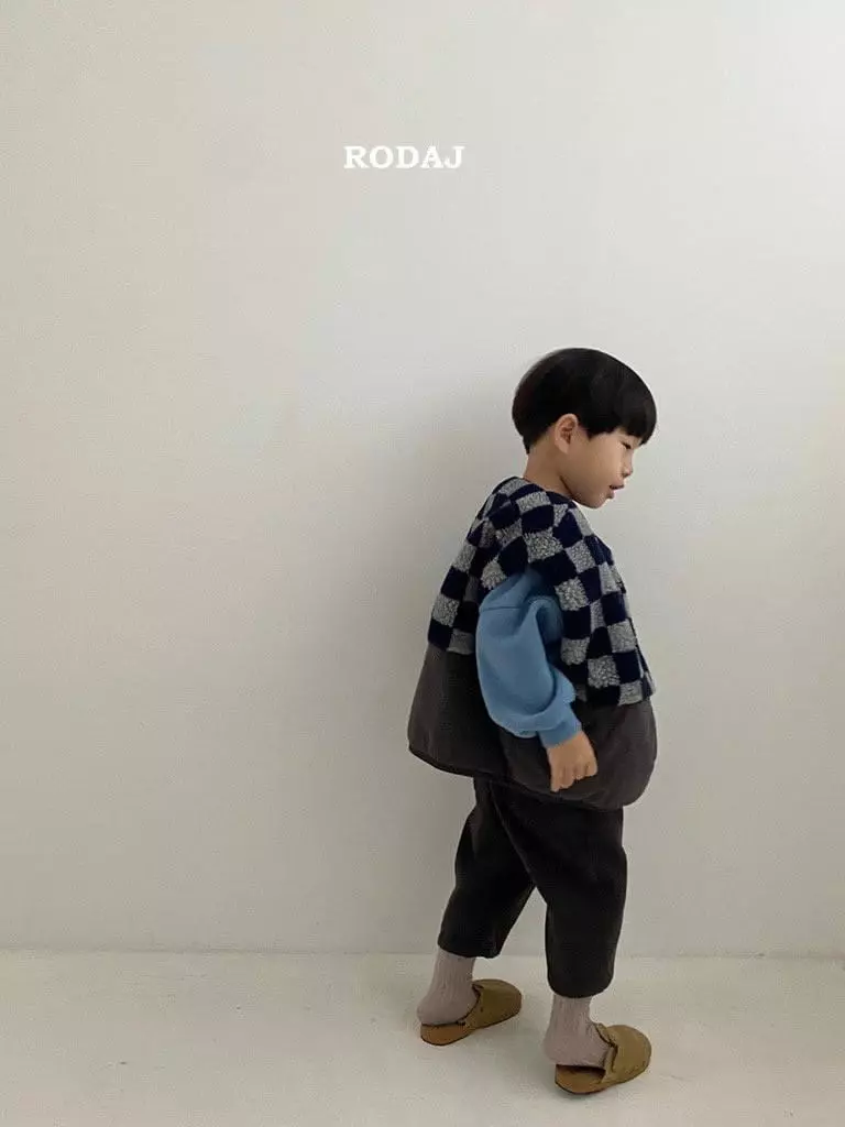 Roda J - Korean Children Fashion - #littlefashionista - Puppy Dumble Vest - 4