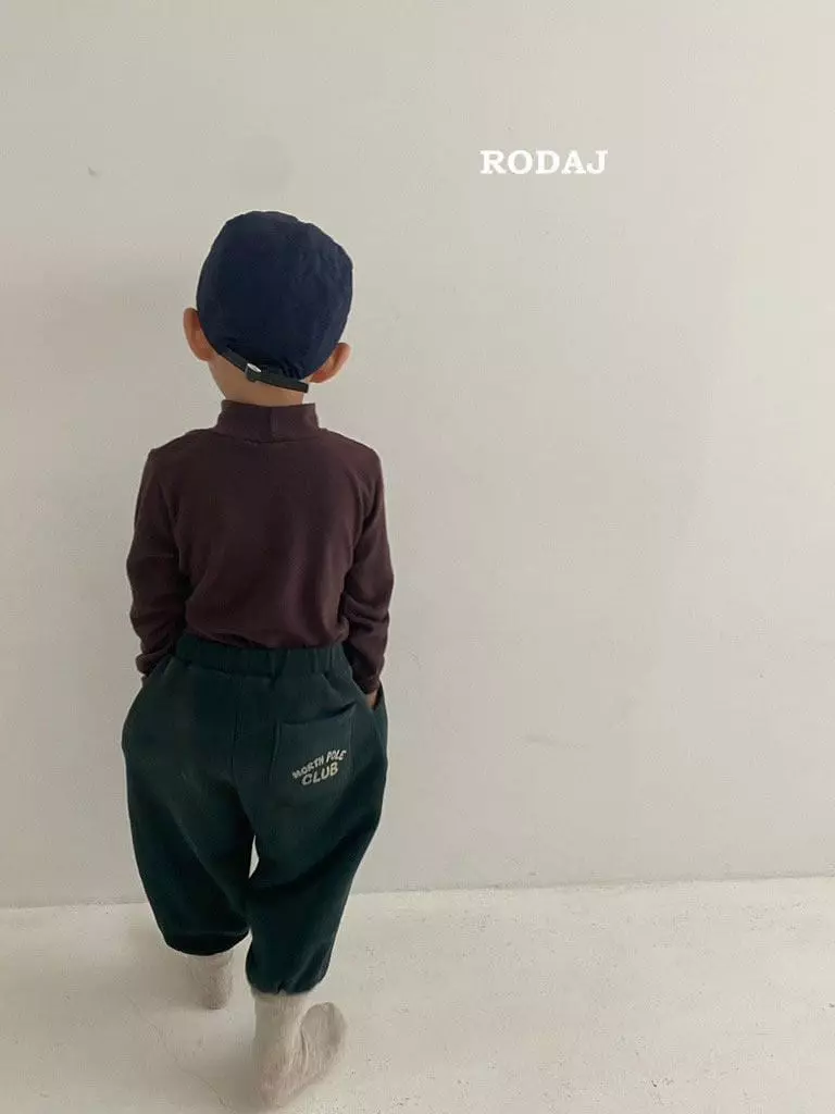 Roda J - Korean Children Fashion - #magicofchildhood - Moving Turtleneck Tee - 4
