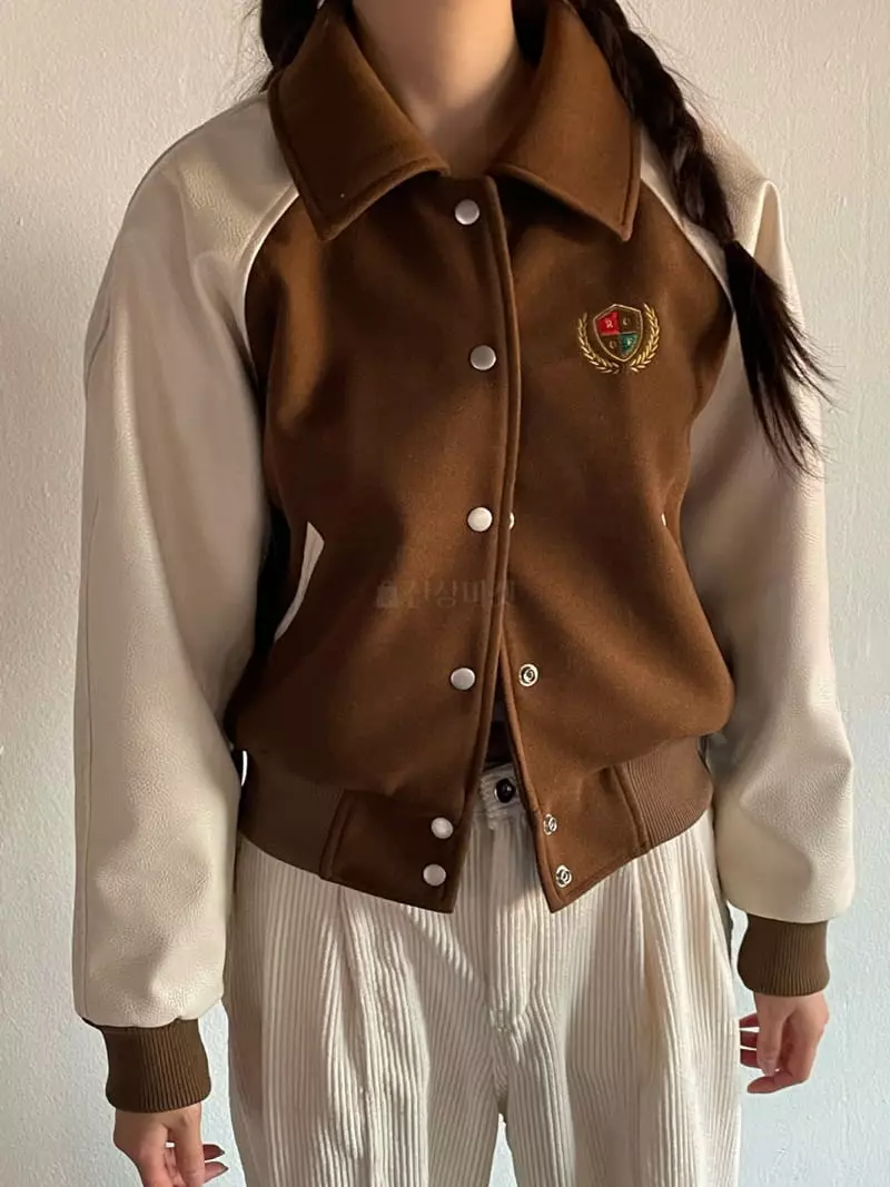 Rooof - Korean Women Fashion - #womensfashion - Roof Stardium Jumper