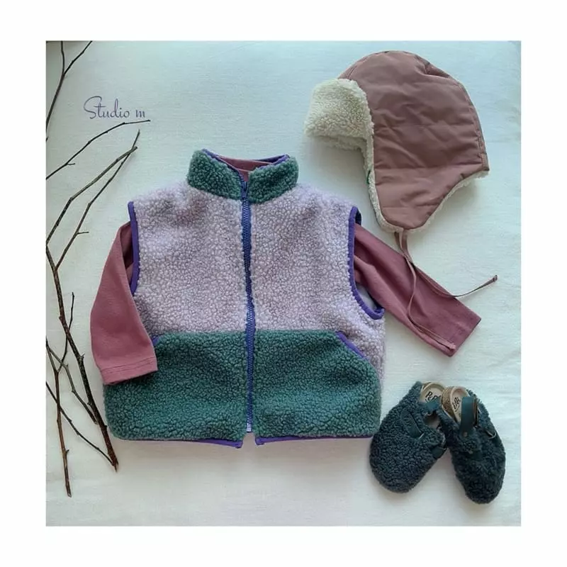 Studio M - Korean Children Fashion - #littlefashionista - Pico Bookle Vest