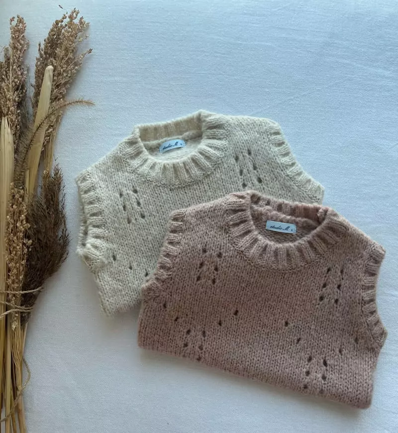 Studio M - Korean Children Fashion - #prettylittlegirls - Rose Knit Vest