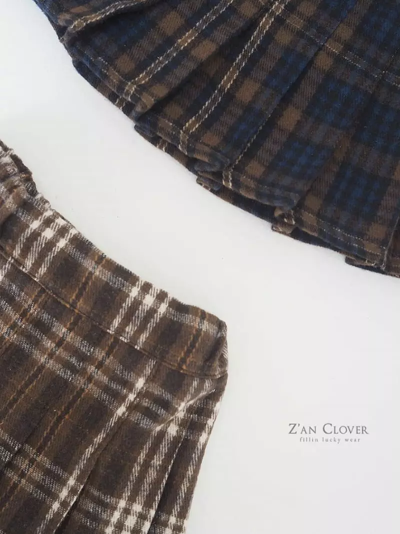 Zan Clover - Korean Children Fashion - #kidzfashiontrend - Winter Pleats Skirt - 2