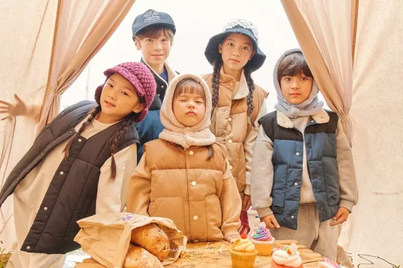 a-Market - Korean Children Fashion - #childofig - Suede Padding Vest - 7
