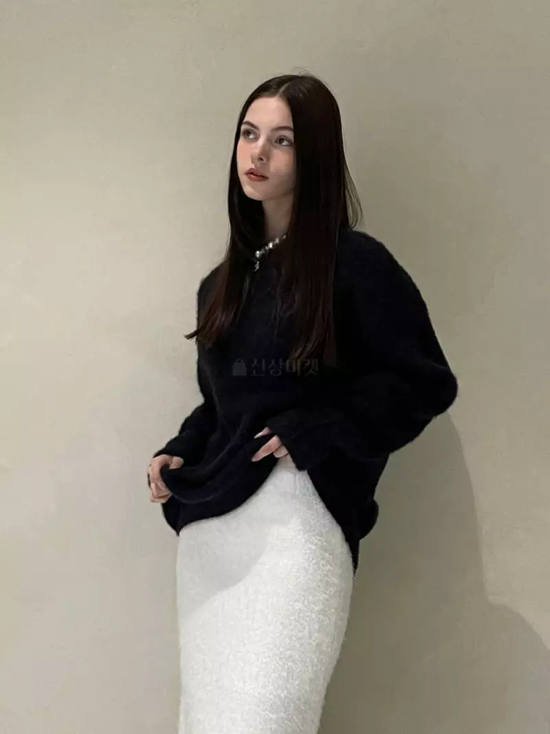 140 Avenue - Korean Women Fashion - #momslook - Brush Knit Tee - 4