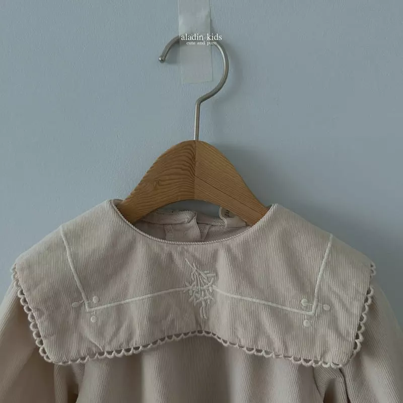 Aladin - Korean Children Fashion - #Kfashion4kids - Mongle Embrodiery Blouse