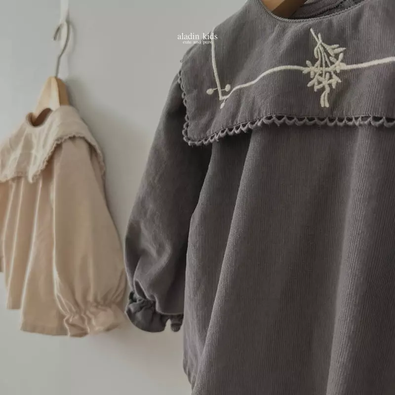 Aladin - Korean Children Fashion - #magicofchildhood - Mongle Embrodiery Blouse - 4