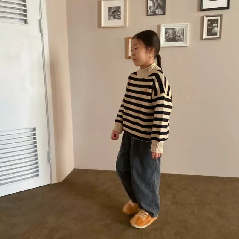 Apfel - Korean Children Fashion - #kidsstore - Well Half Turtleneck Knit Tee - 6