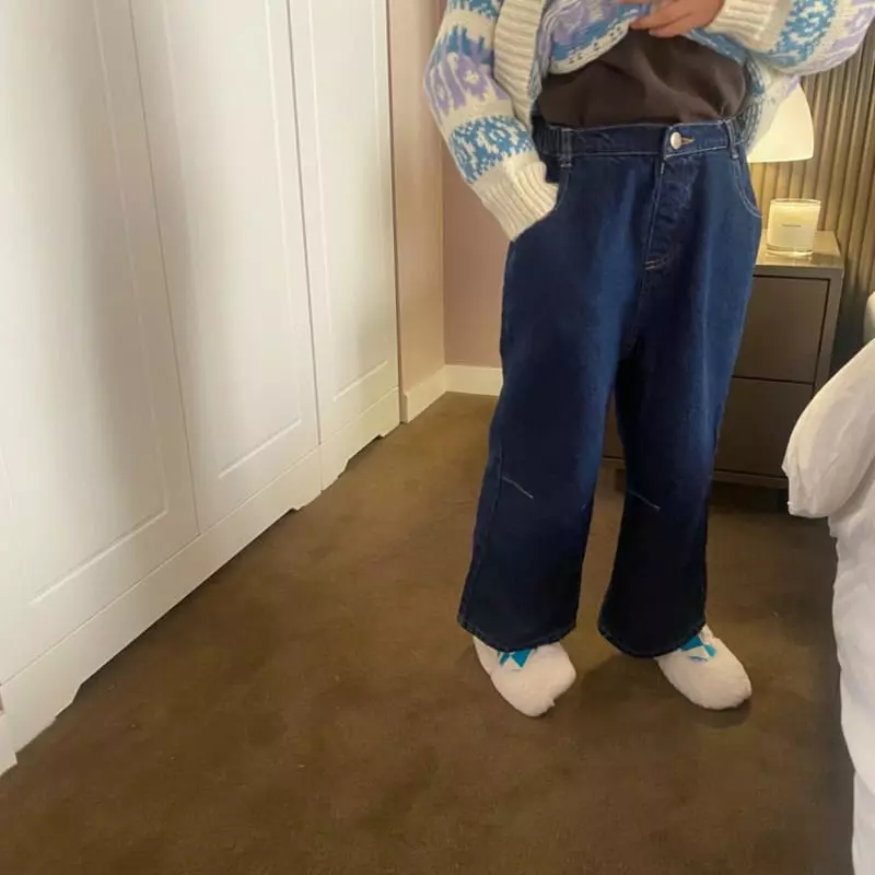 Apfel - Korean Children Fashion - #prettylittlegirls - Dart Jeans - 11