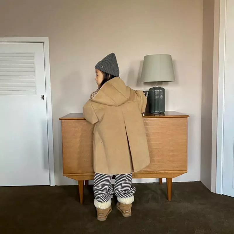 Apfel - Korean Children Fashion - #prettylittlegirls - We Are Dduckboki Coat - 7