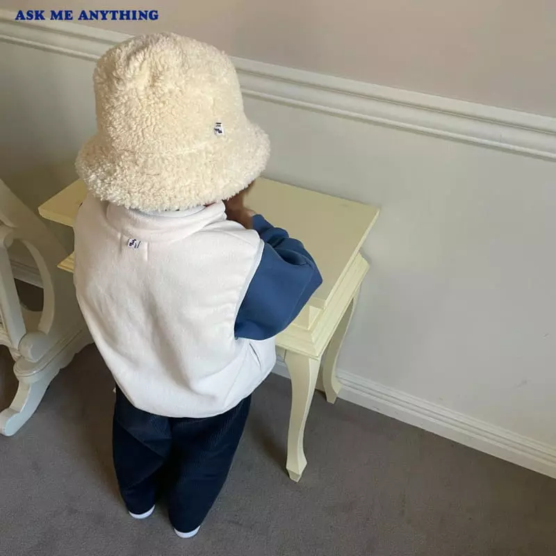Ask Me Anything - Korean Children Fashion - #designkidswear - Merry Fleece Vest - 3
