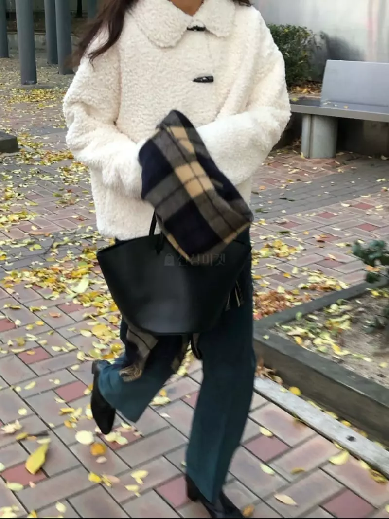 Atthismoment - Korean Women Fashion - #momslook - Bear Jacket - 3