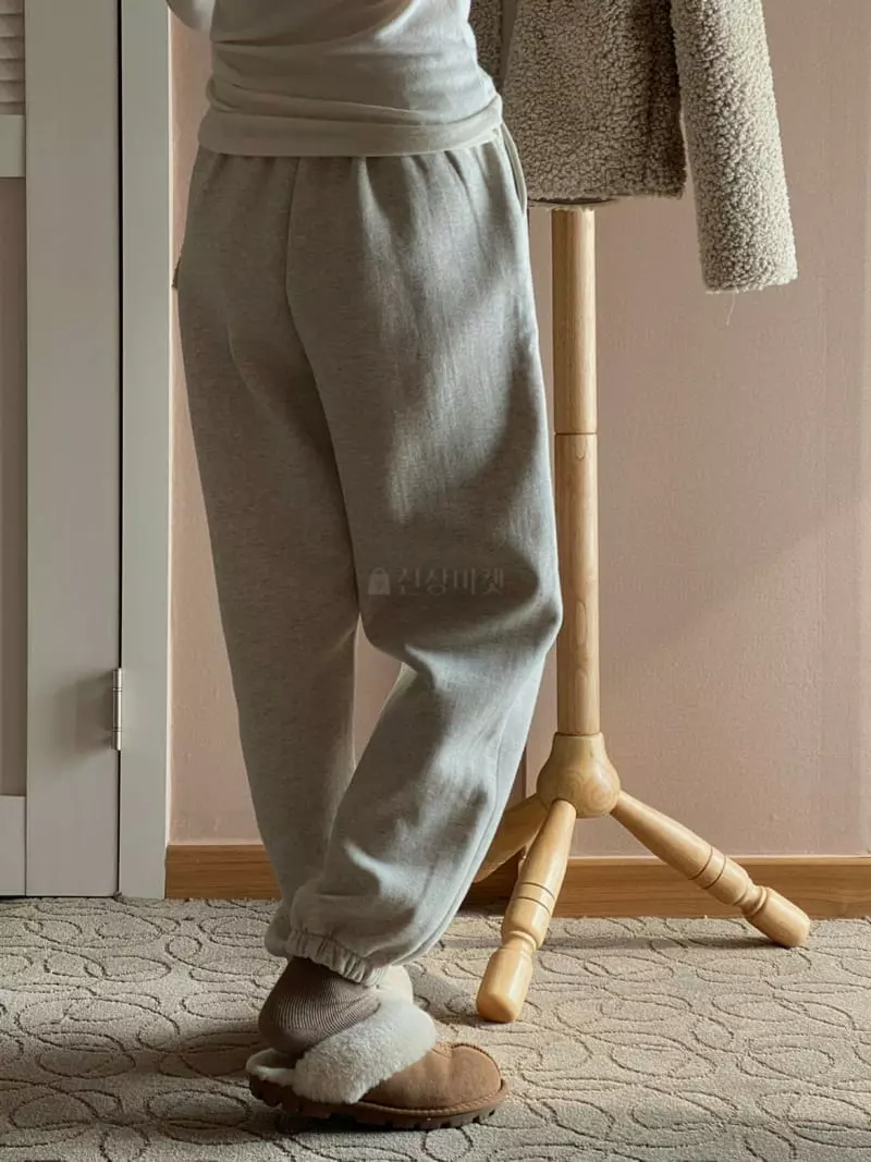 Atthismoment - Korean Women Fashion - #restrostyle - Fleece pants - 3