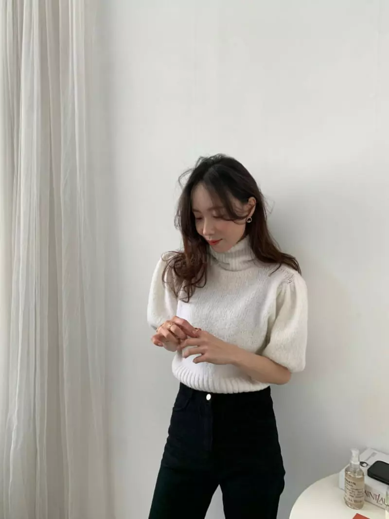 Auver_Fit - Korean Women Fashion - #momslook - Turtleneck Knit Tee - 2
