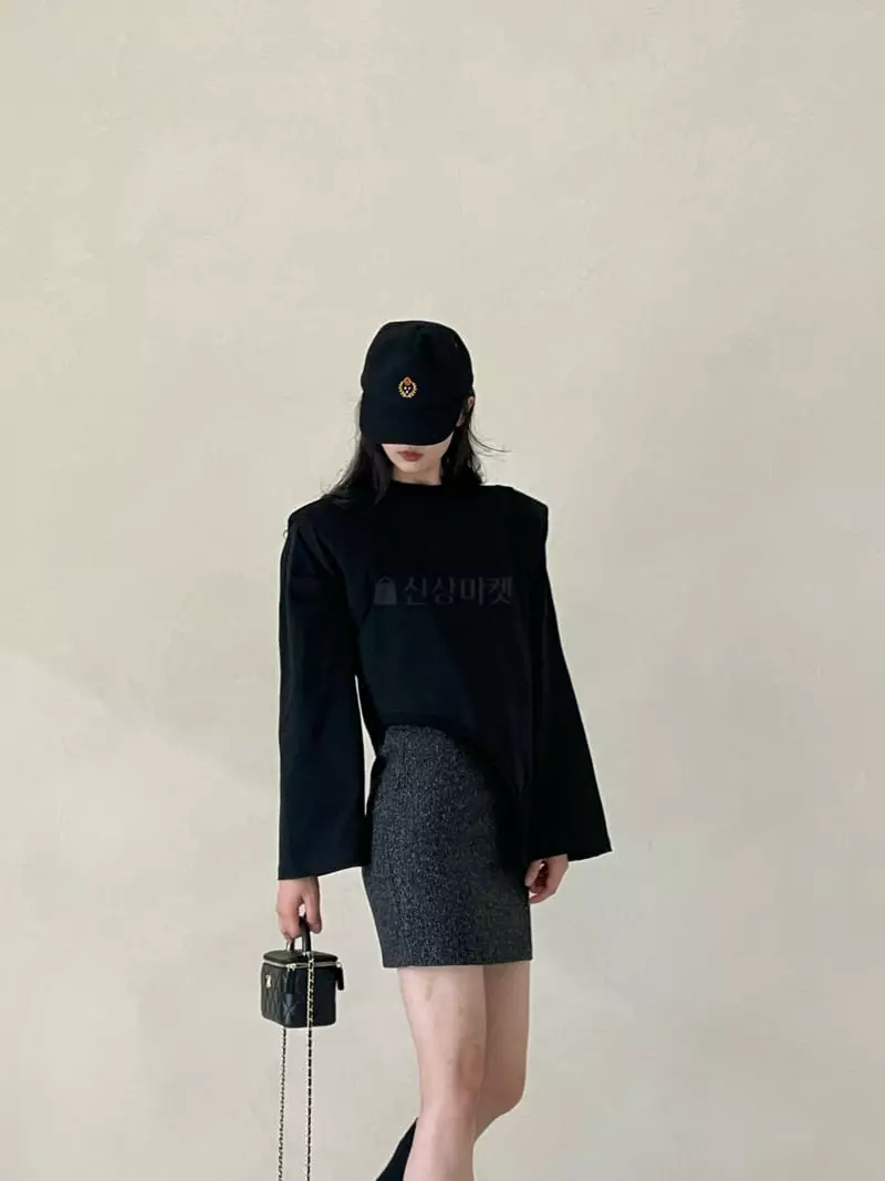 Auver_Fit - Korean Women Fashion - #momslook - Pad Layered Tee - 3