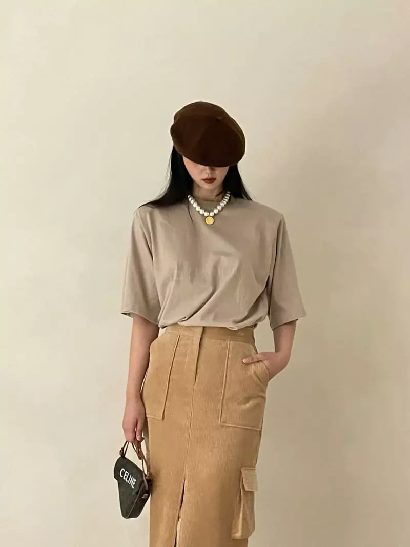 Auver_Fit - Korean Women Fashion - #momslook - Peach Pad Slit Tee - 8