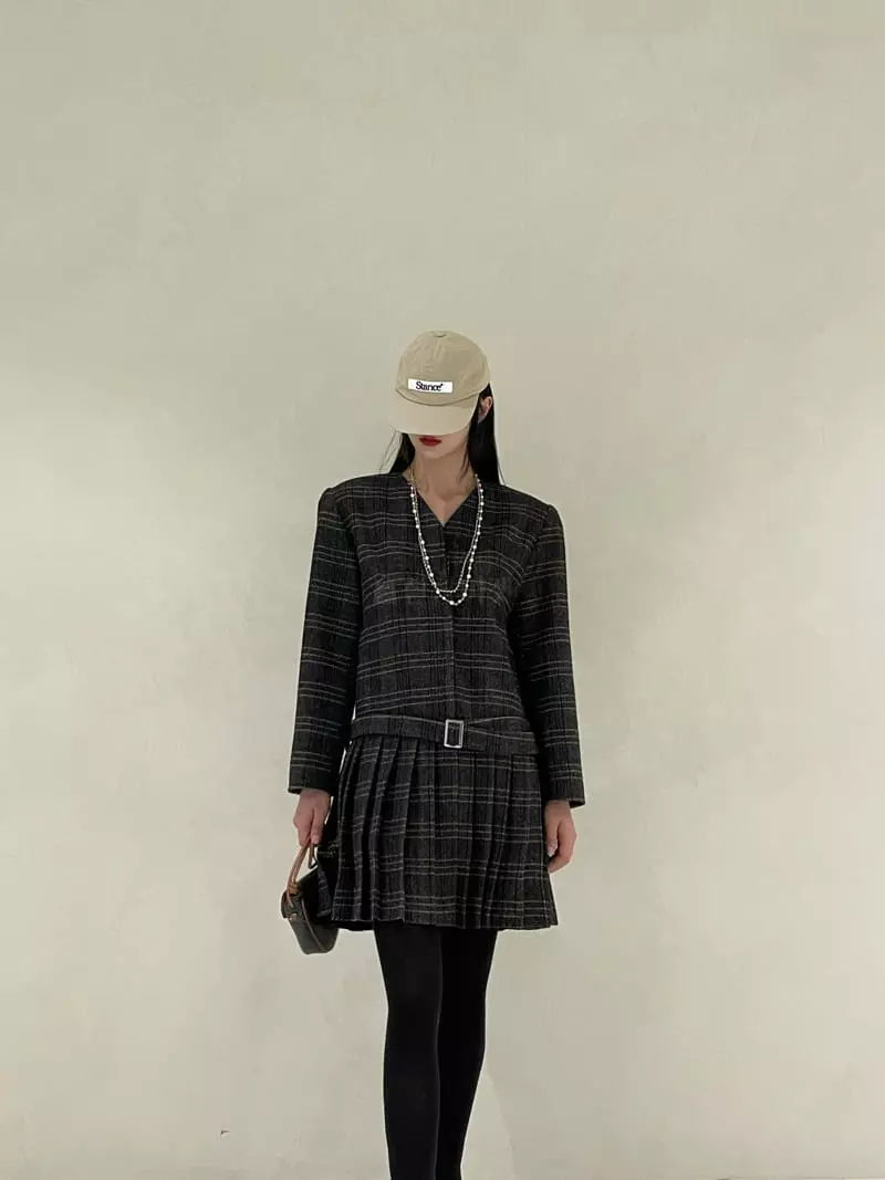 Auver_Fit - Korean Women Fashion - #thelittlethings - Check Wrinkle One-piece - 2