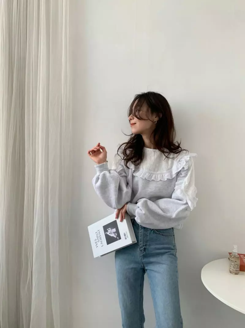 Auver_Fit - Korean Women Fashion - #womensfashion - Lace Frill Sweatshirt - 3