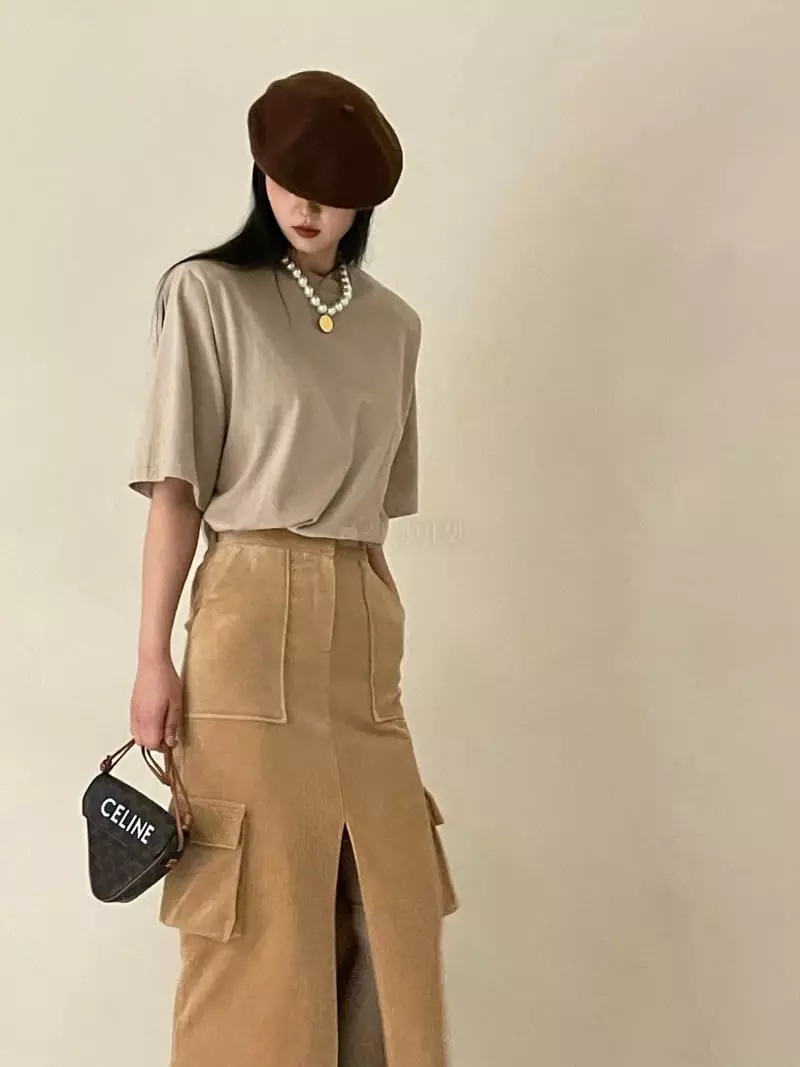 Auver_Fit - Korean Women Fashion - #womensfashion - Peach Pad Slit Tee - 7