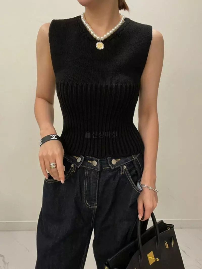 Auver_Fit - Korean Women Fashion - #womensfashion - Bera Knit Vest - 3