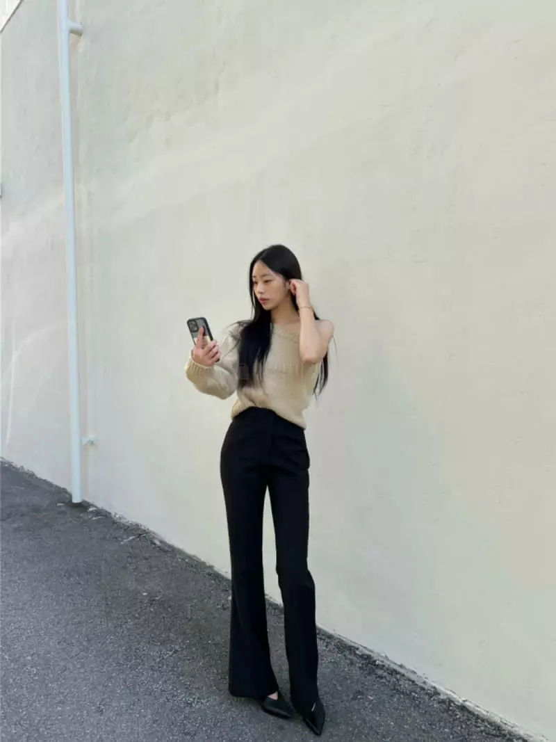 Auver_Fit - Korean Women Fashion - #womensfashion - One Shoulder Knit Tee - 12