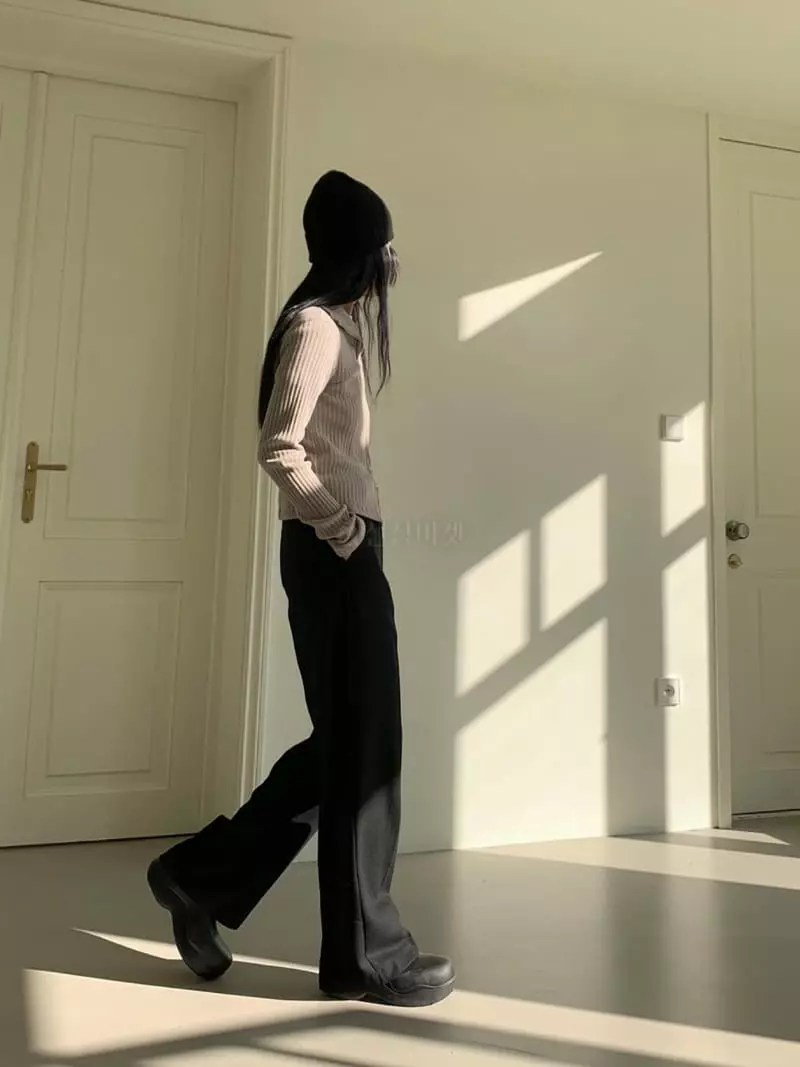 Avecnous - Korean Women Fashion - #thelittlethings - Slim Pants - 4