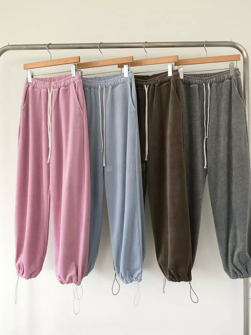 Avecnous - Korean Women Fashion - #momslook - Berry String Pants - 4