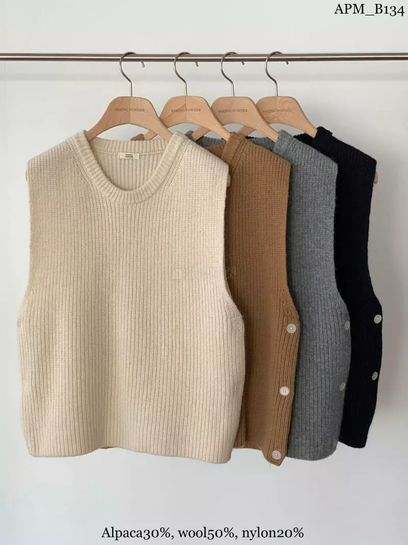 Baking Powder - Korean Women Fashion - #restrostyle - Three Buton Vest - 9